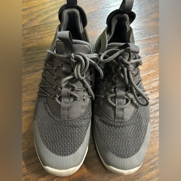 Nike Womens Free Viritous 725060-005 Gray Running Shoes Sneakers Size 6 - Picture 2 of 6